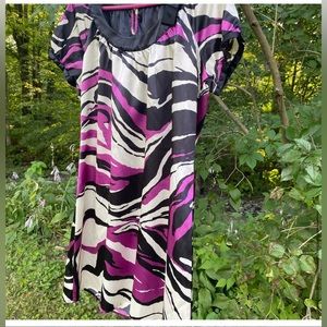 Vintage Satin bowtie dress! NWT! Perfect for fall! Size medium